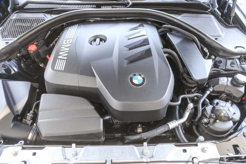 2025 BMW 3 Series 330i