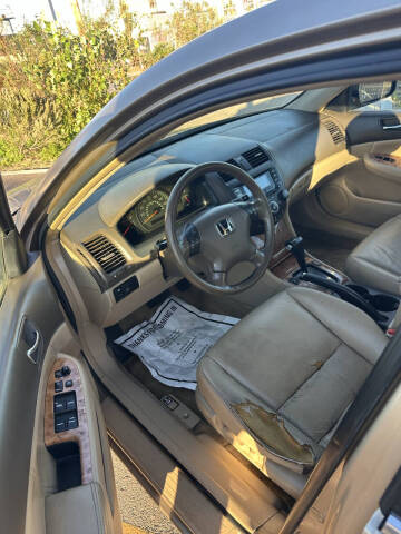 2005 Honda Accord EX V-6