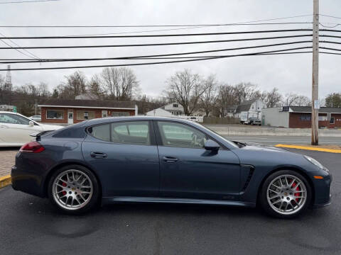 2015 Porsche Panamera GTS