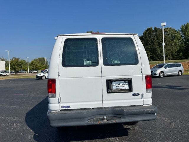 2011 Ford E-Series E-150