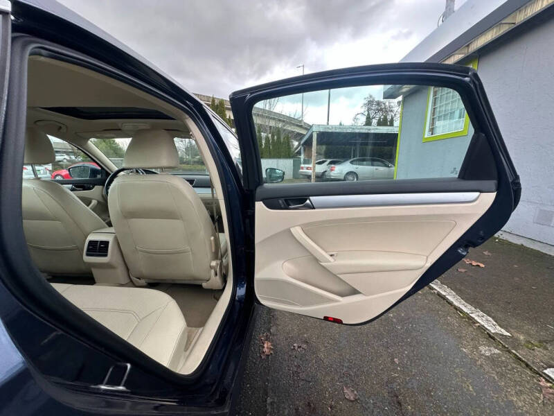 2013 Volkswagen Passat