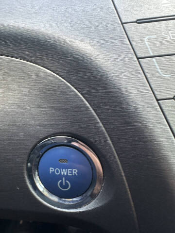 2012 Toyota Prius Four