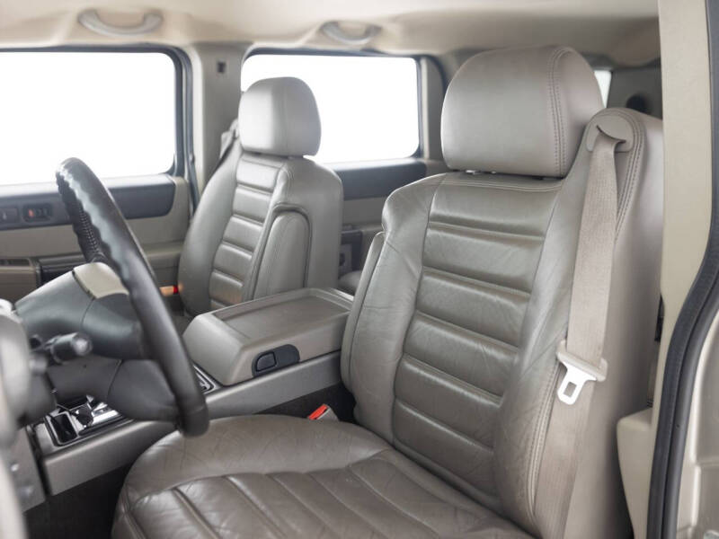 2003 HUMMER H2