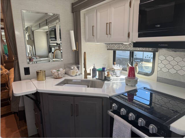 2024 Thor Motor Coach Resonate 29G