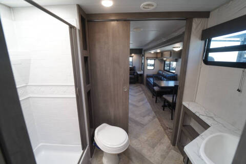 2021 Forest River East to West 2850 KRL