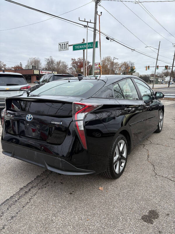 2017 Toyota Prius Three Touring