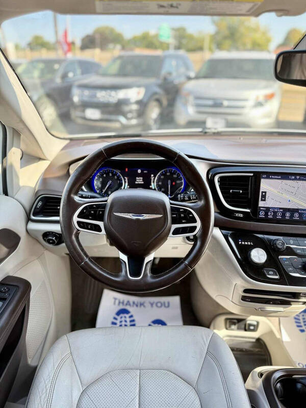 2018 Chrysler Pacifica Touring L Plus