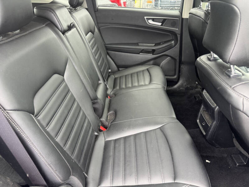 2021 Ford Edge SEL