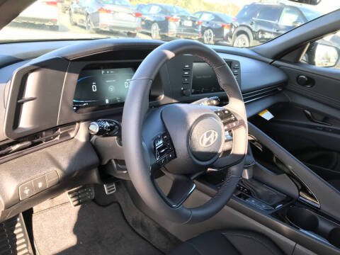 2026 Hyundai Elantra SEL Sport Premium