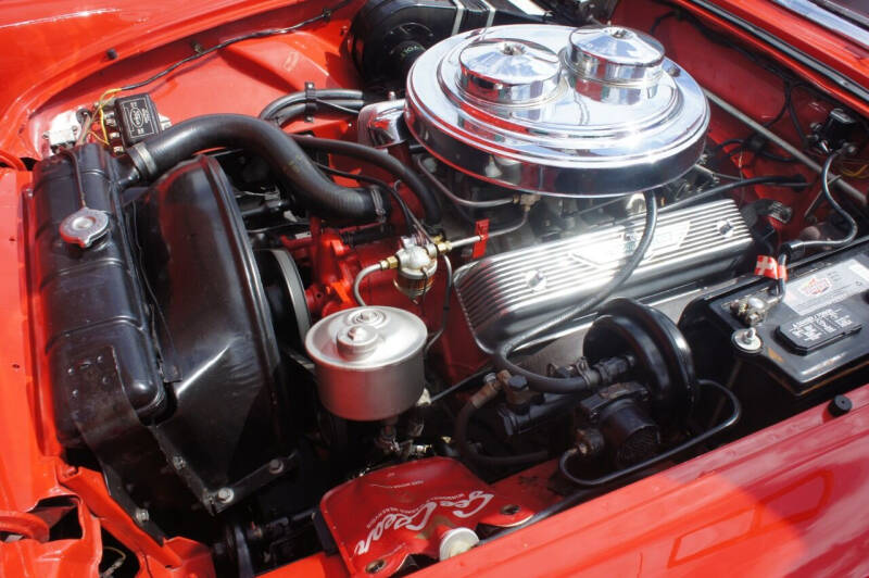 1957 Ford Thunderbird