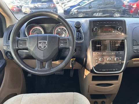 2014 Dodge Grand Caravan American Value Package