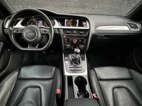 2016 Audi A4 2.0T quattro Premium Plus