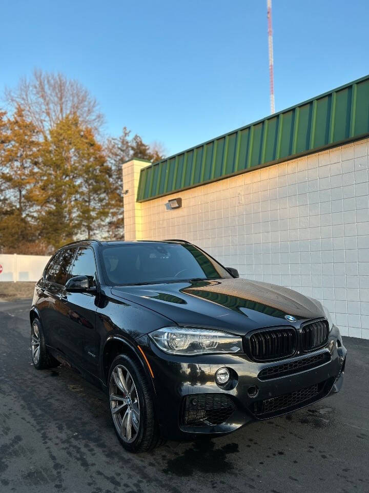 2015 BMW X5 xDrive50's photo
