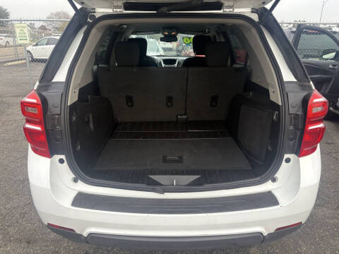 2017 Chevrolet Equinox LS