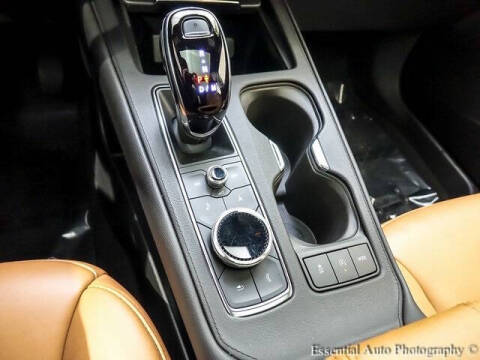 2022 Cadillac XT4 Premium Luxury