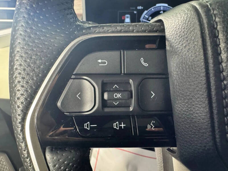 2023 Toyota Sequoia Capstone