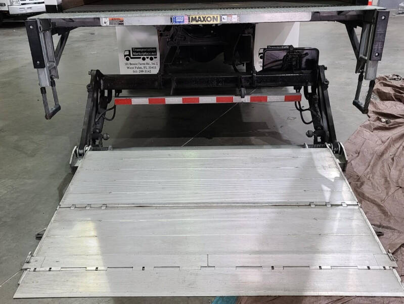 2018 International DuraStar 4300