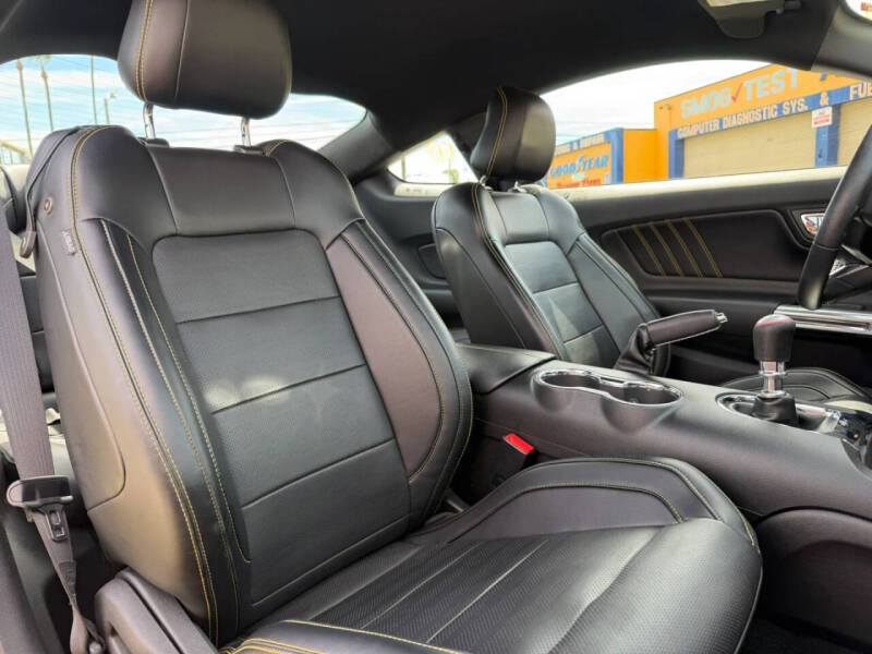 2017 Ford Mustang GT Premium