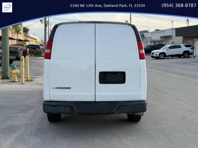 2010 Chevrolet Express 2500