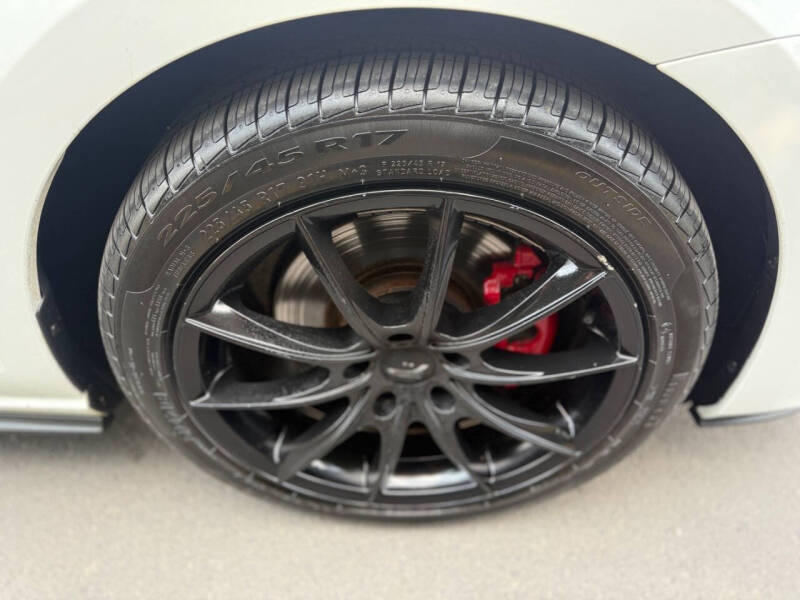 2017 Volkswagen Golf GTI S