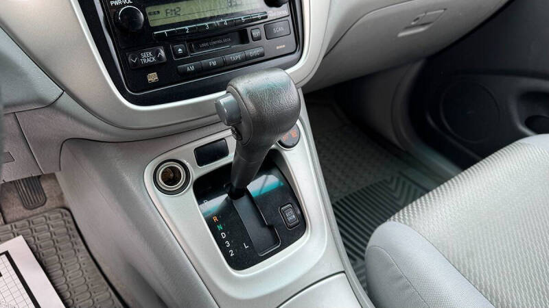 2004 Toyota Highlander