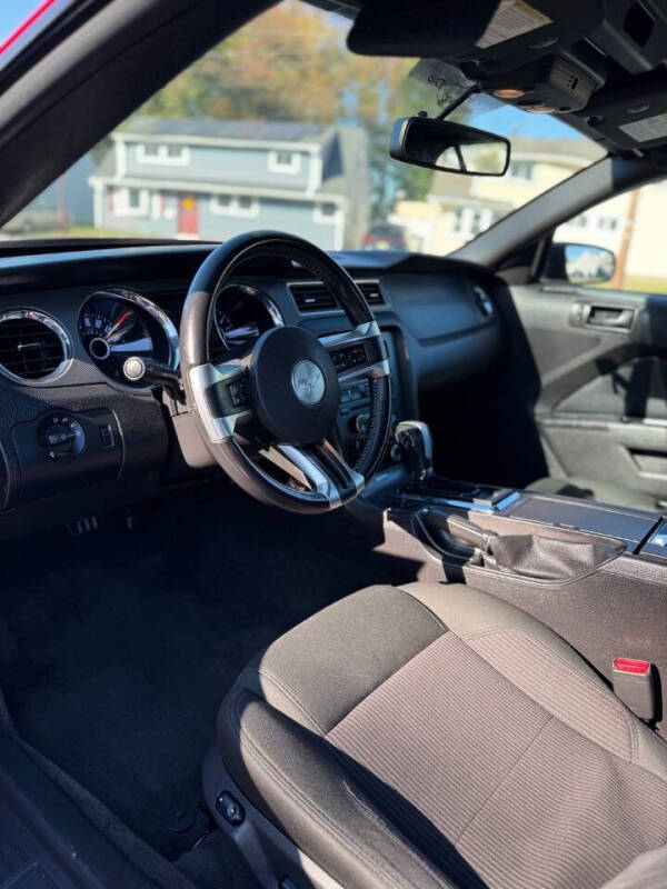 2014 Ford Mustang V6