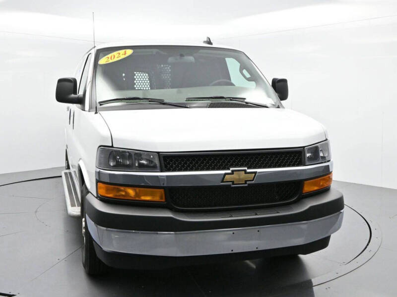 2024 Chevrolet Express 2500