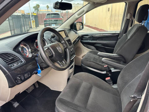 2018 Dodge Grand Caravan SE