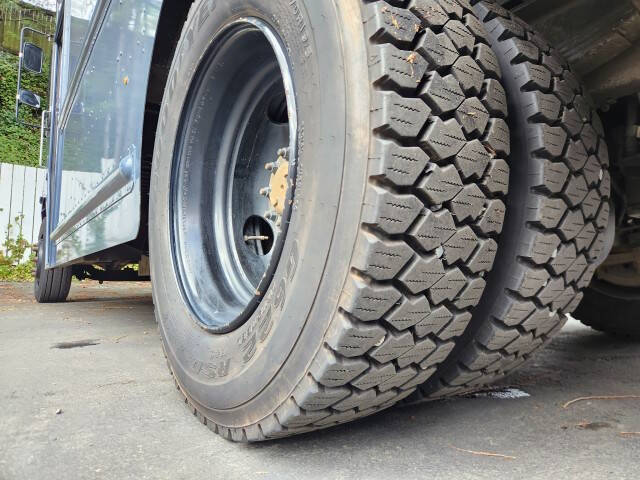 2020 Freightliner MT45 Chassis