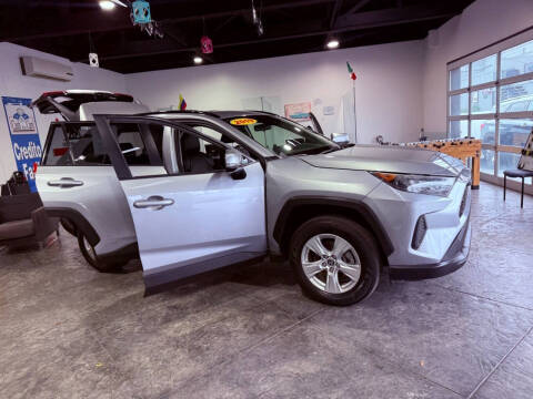 2019 Toyota RAV4 Hybrid LE