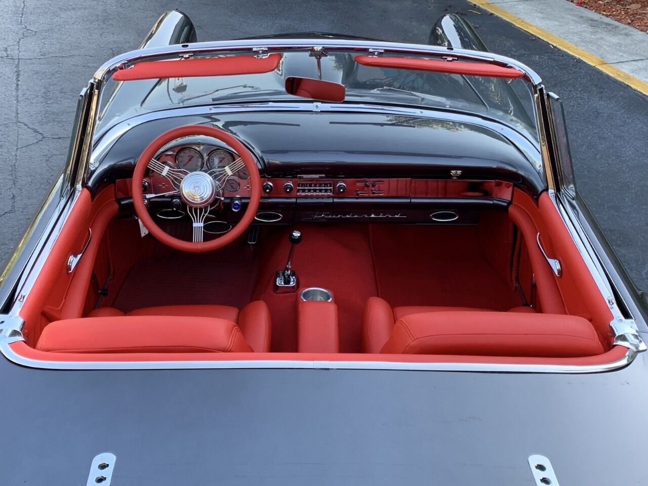 1957 Ford Thunderbird 42