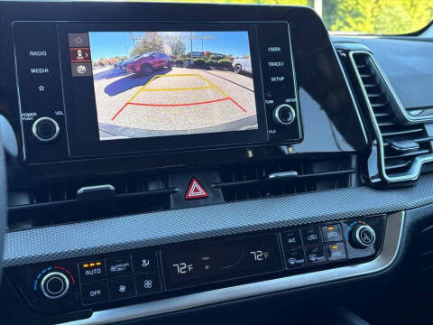 2023 Kia Sportage Hybrid LX