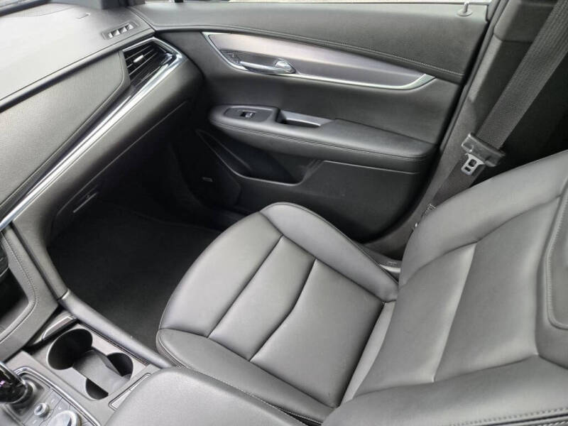 2021 Cadillac XT6 Luxury