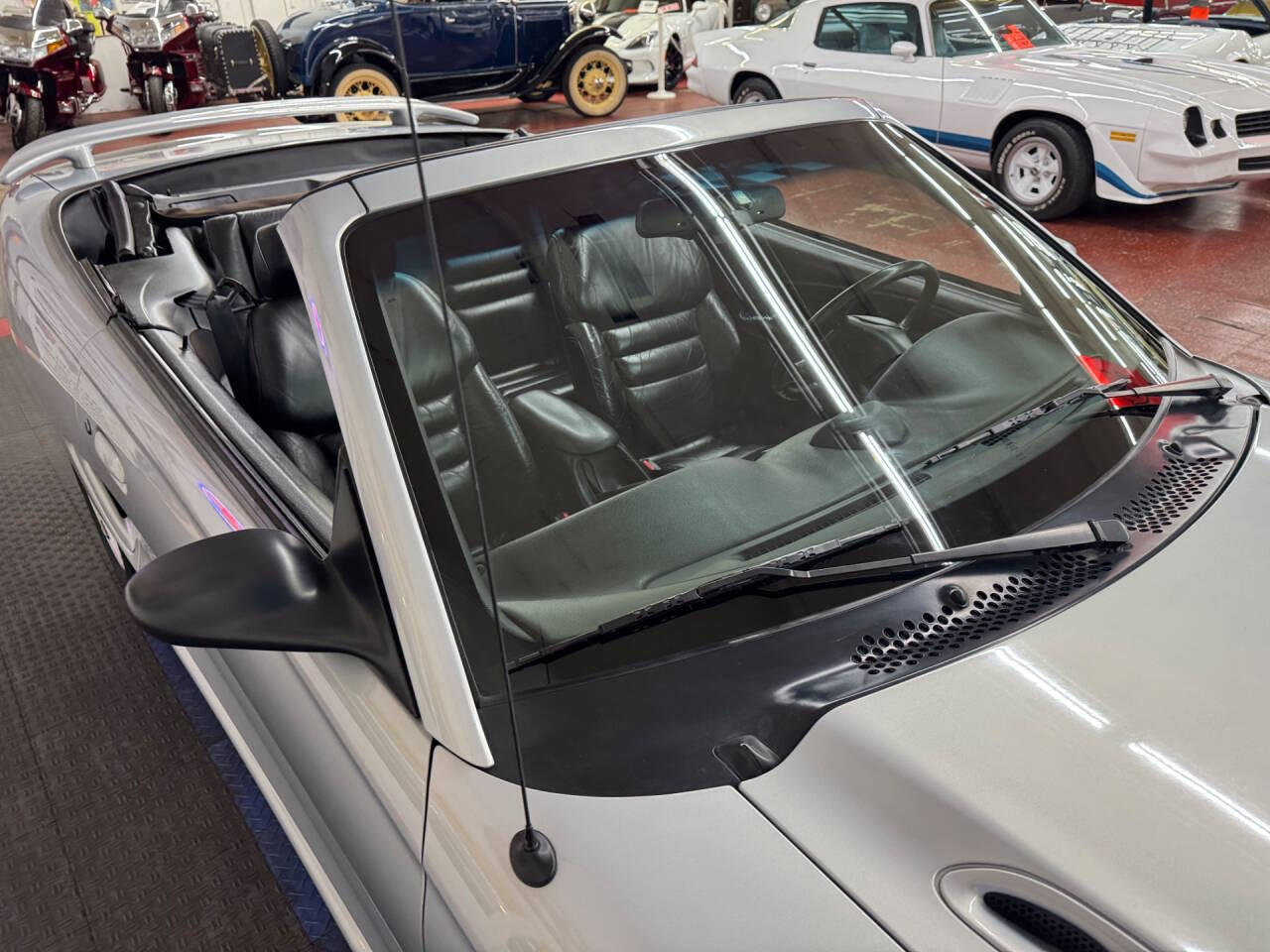 1994 Ford Mustang 14