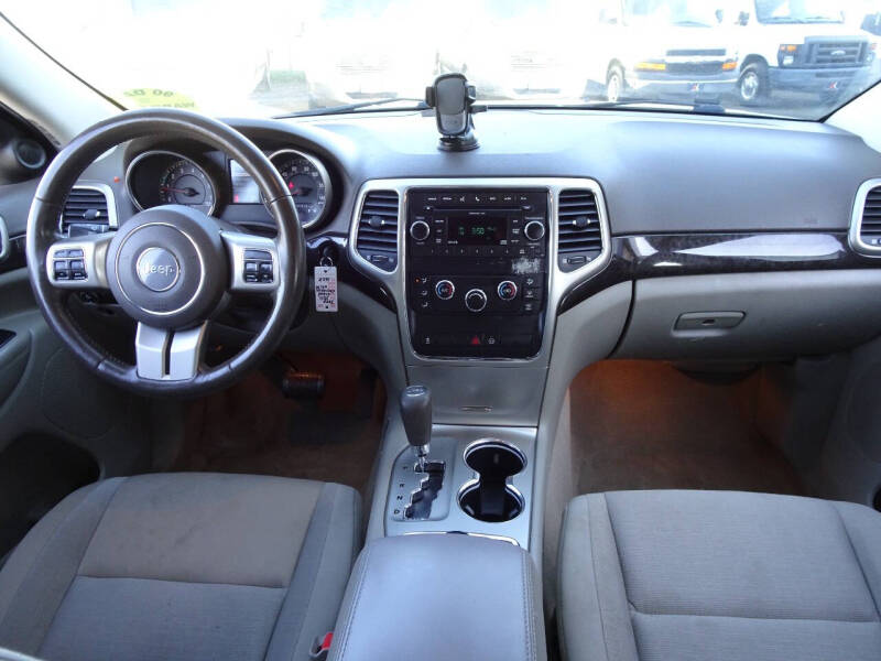 2011 Jeep Grand Cherokee Laredo X