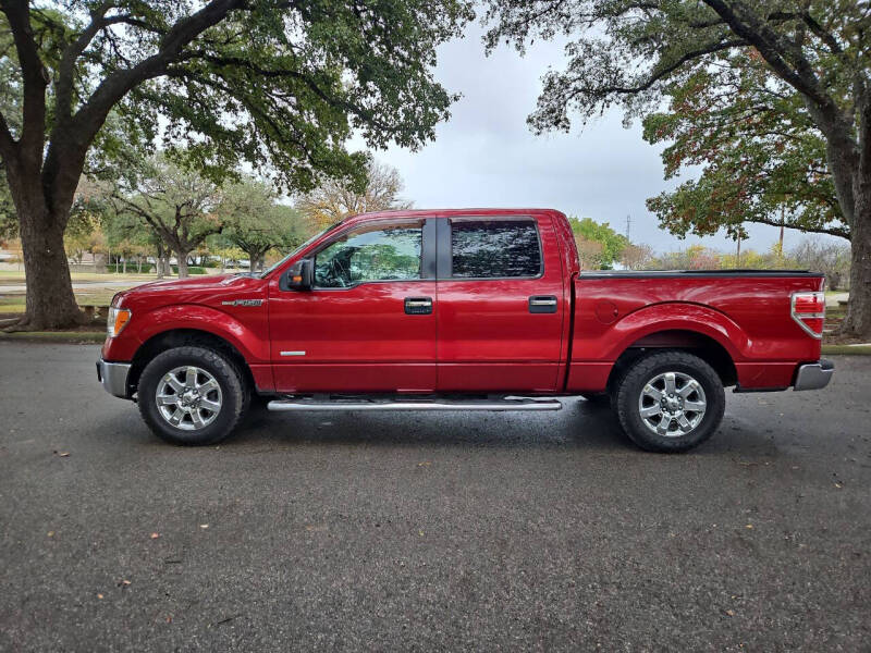 2013 Ford F-150 XLT photo 7