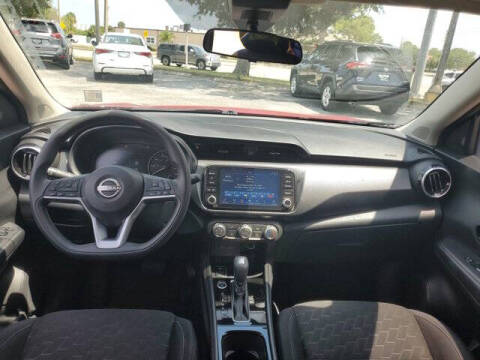 2023 Nissan Kicks SV