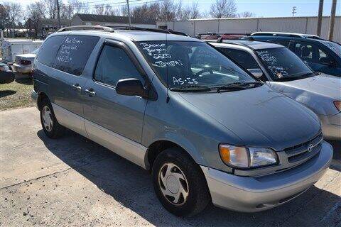 2000 Toyota Sienna for sale at Quality Pre-Owned Automotive in Cuba MO