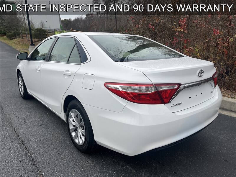 2016 Toyota Camry LE