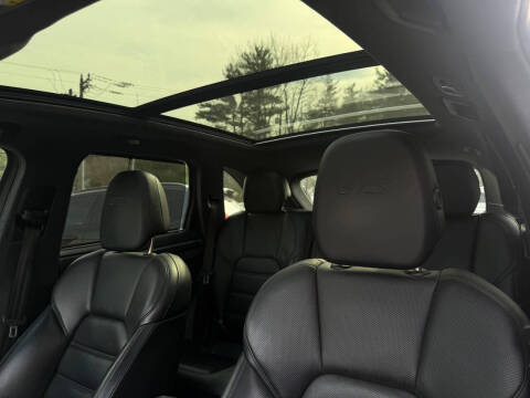 2017 Porsche Cayenne GTS