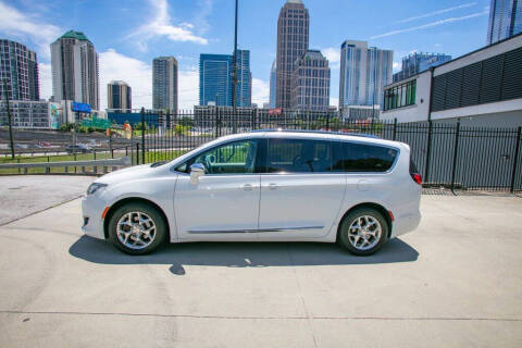 2017 Chrysler Pacifica Limited
