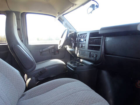 2017 Chevrolet Express LT 3500