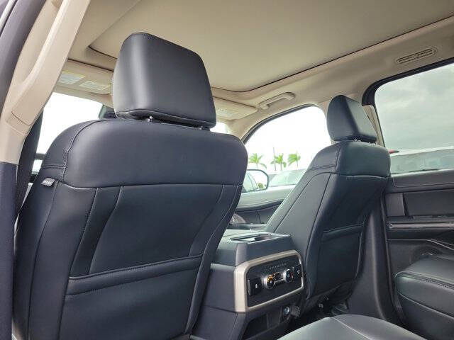 2024 Ford Expedition XLT