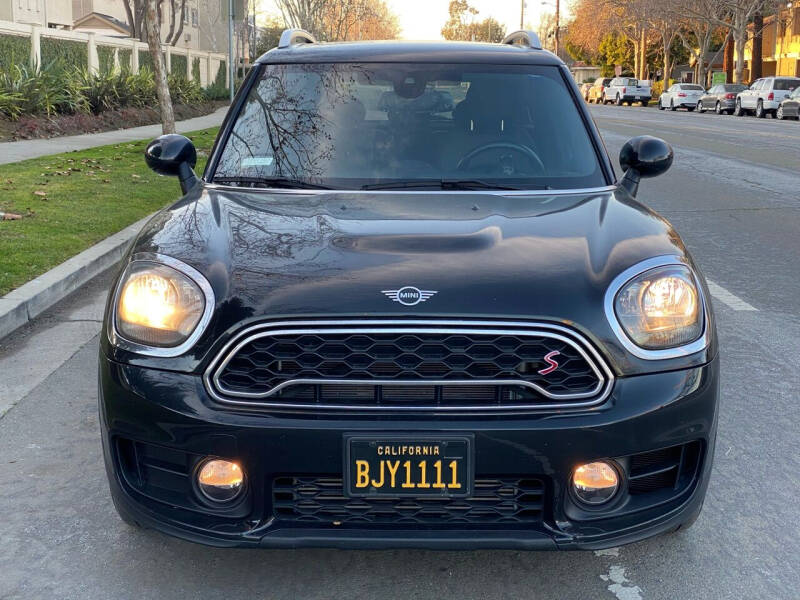 2019 MINI Countryman S photo 2