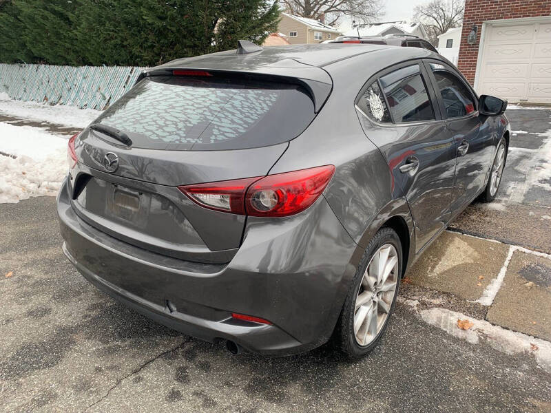 2017 Mazda MAZDA3 Grand Touring