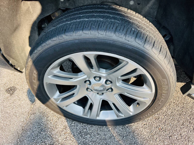 2018 Cadillac Escalade Luxury