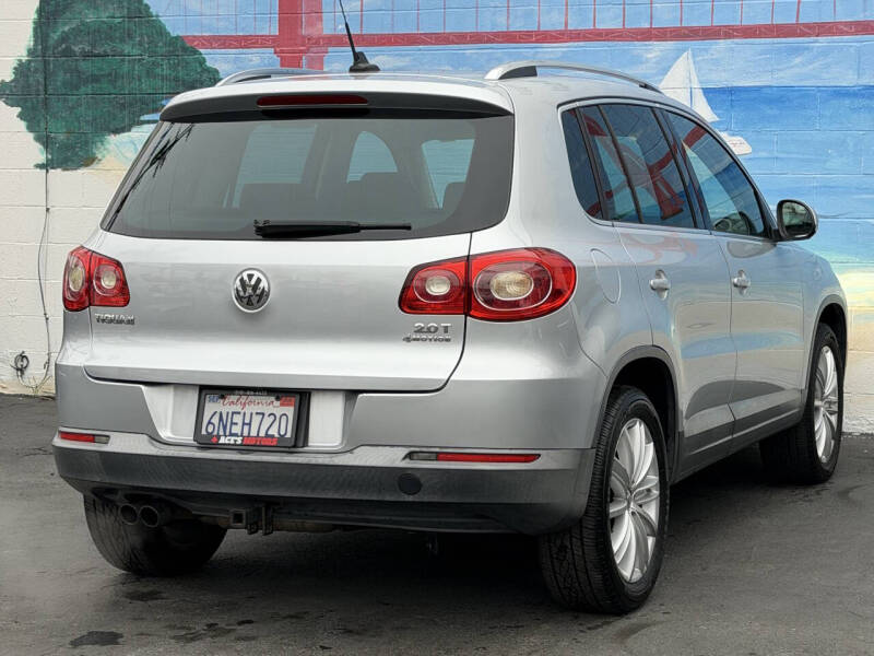 2011 Volkswagen Tiguan S 4Motion