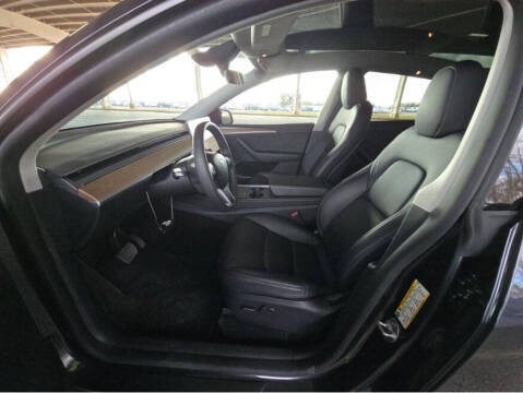 2025 Tesla Model Y Long Range