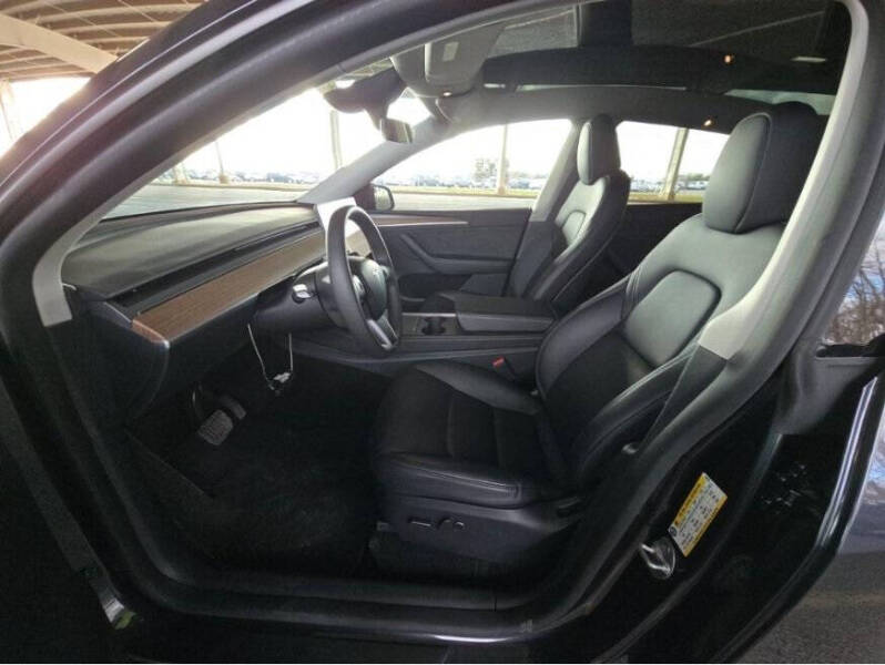 2025 Tesla Model Y Long Range