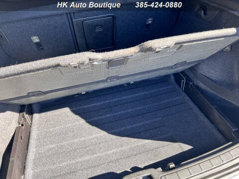 2019 Volvo XC40 T5 Momentum